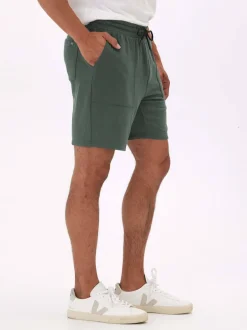 Casper Feather Fleece Short 7"